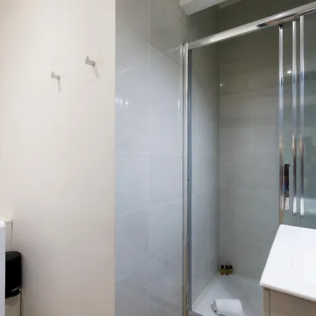 Douceur De Vivre Yourhosthelper *