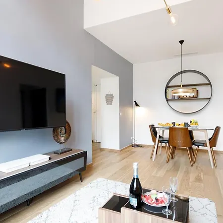 Douceur De Vivre Yourhosthelper Cannes