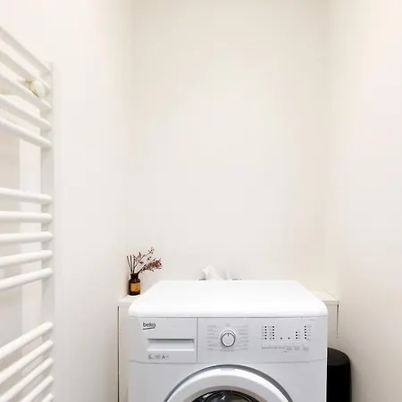 Douceur De Vivre Yourhosthelper *